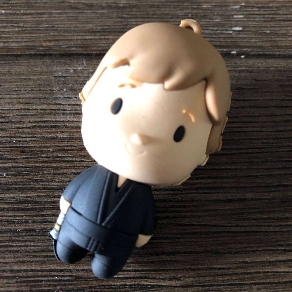 Hallmark x Disney Mystery Ornament: Star Wars: Luke Skywalker